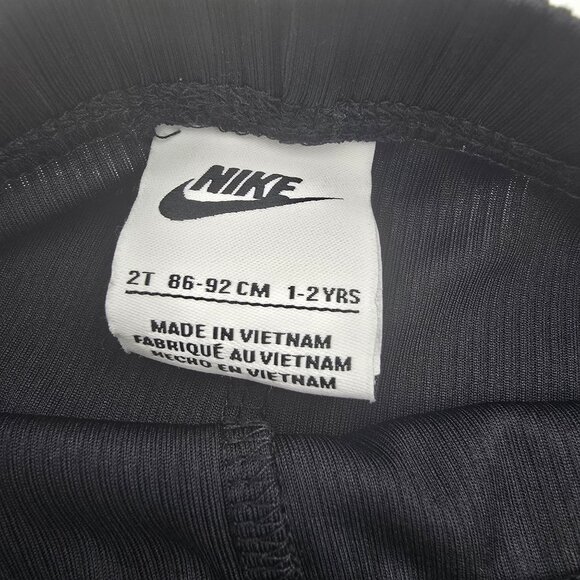 Nike Toddler Girls 3-Piece Set: Vest Top & Leggings - Picture 9 of 11